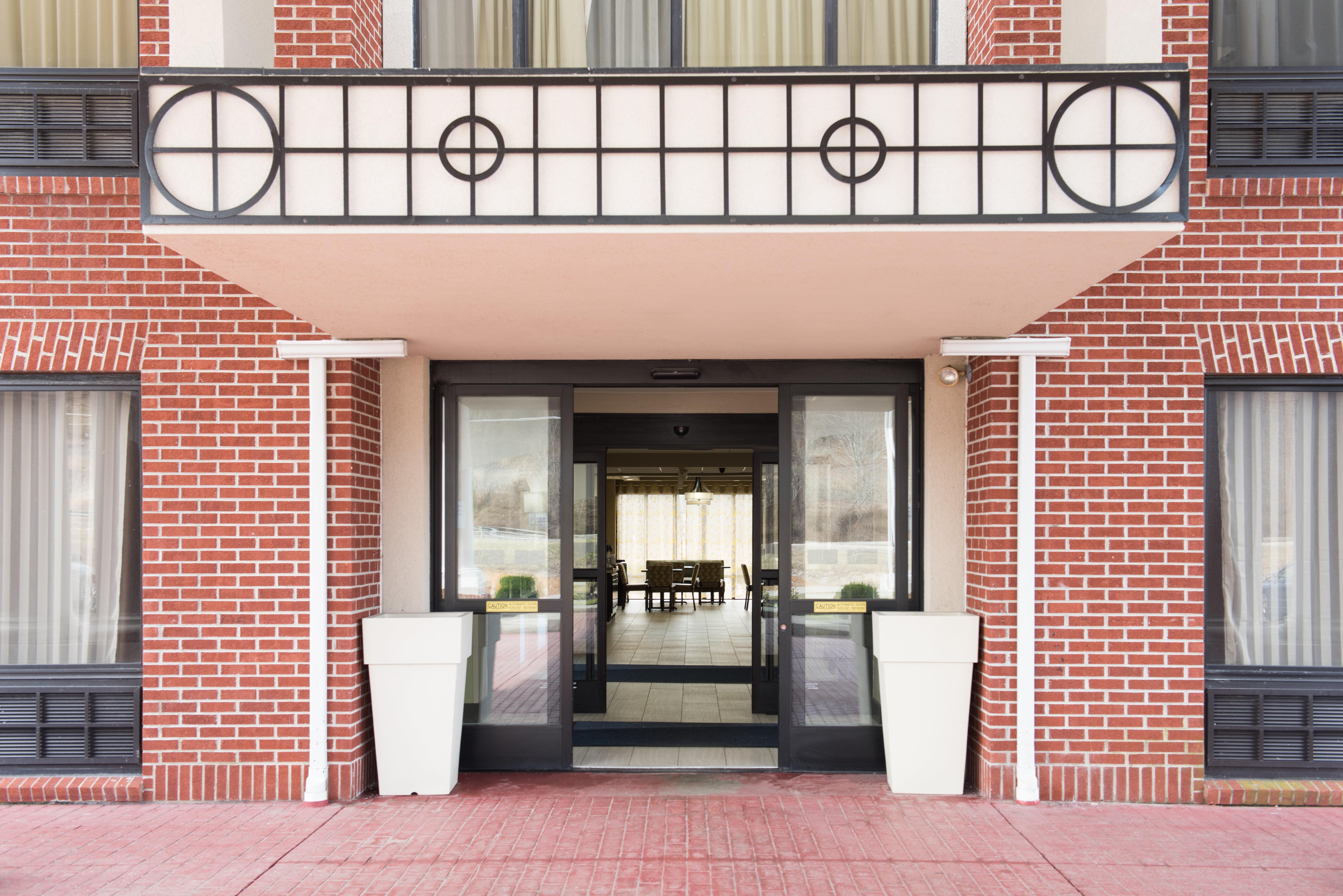 Holiday Inn Express Hotel & Suites Ashland By Ihg Eksteriør bilde